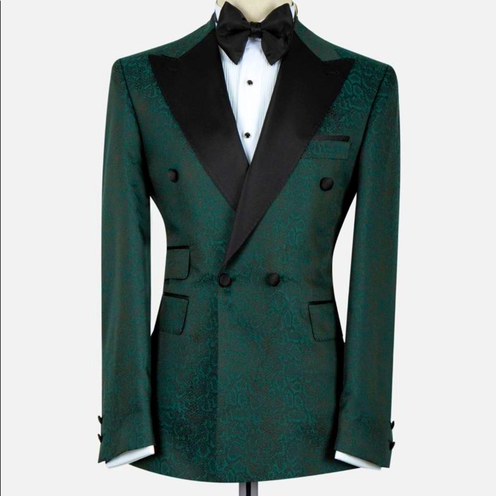 Green Double-Breasted Tuxedo. New!